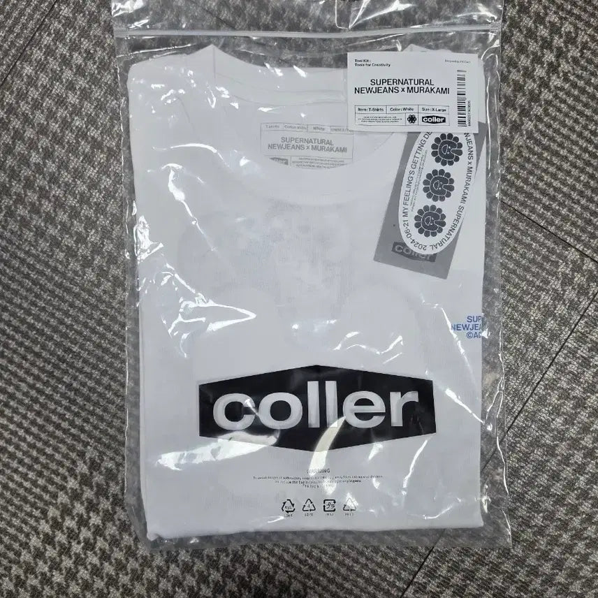 [BUNJANG] NewJeans Murakami Collaboration T-shirt XL / 뉴진스 무라카미 티셔츠 XL