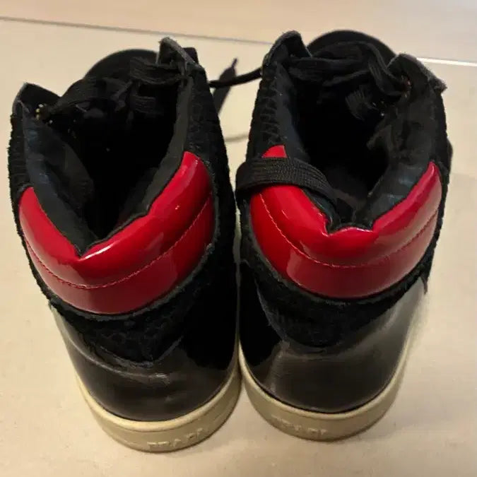 [BUNJANG] Prada High-Top Sneakers / 프라다 하이탑