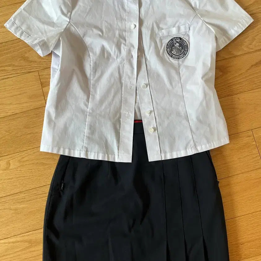[BUNJANG] Gyeonggi Foreign Language High School Summer Uniform Set / 경기외고 교복 하복세트