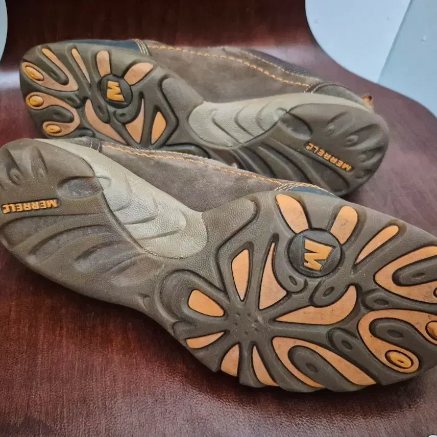 [BUNJANG] Merrell Suede Sneakers 230 / 머렐 스웨이드 스니커즈  230