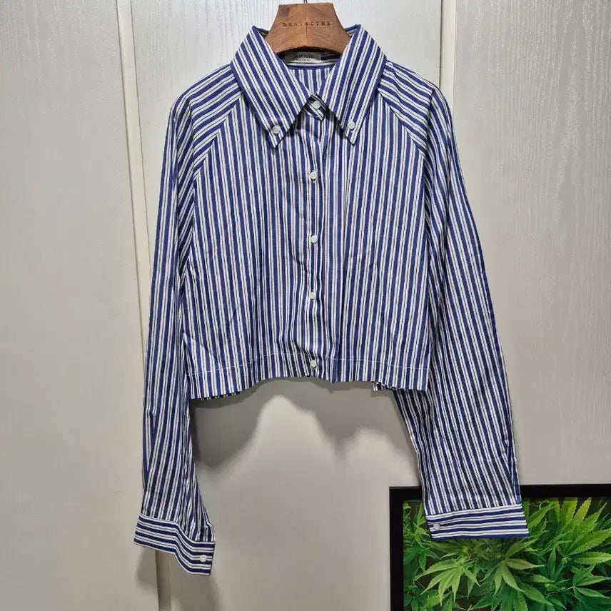 [BUNJANG] Crop Stripe Shirt / (세일)(새상품) 크롭 스트라이프 셔츠