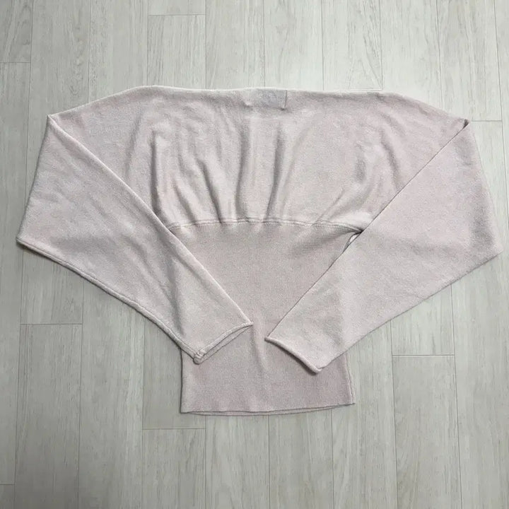 [SOLD OUT] 쓰리타임즈 듀이 오프 탑 핑크 S Dewy off top