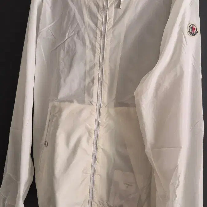 [BUNJANG] White Hooded Windbreaker / 화이트 후드 바람막이