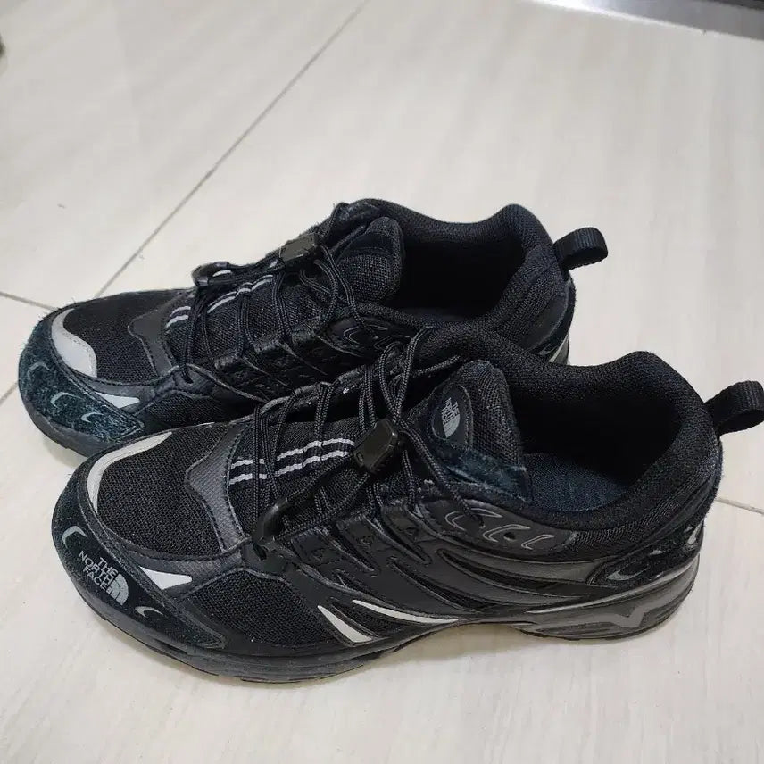 [BUNJANG] The North Face Single Track Sneakers 240 / [노스페이스] 싱글트랙운동화 240