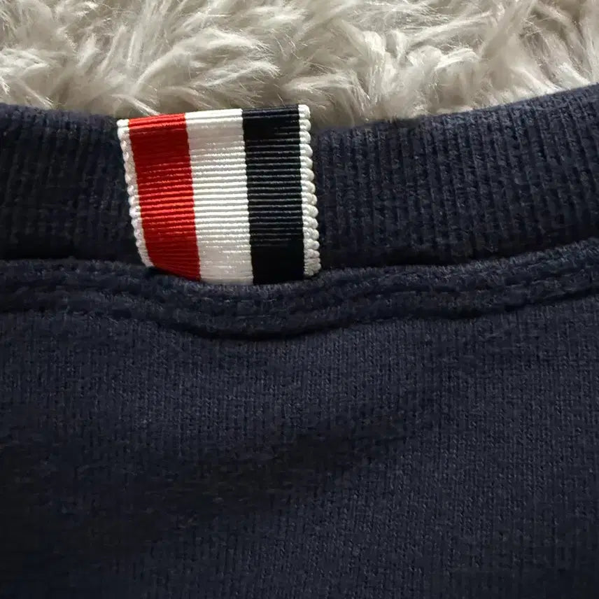 [BUNJANG] Thom Browne Engineered Sweatshirt Navy / 톰브라운 엔지니어드 사선 스웨트셔츠 네이비
