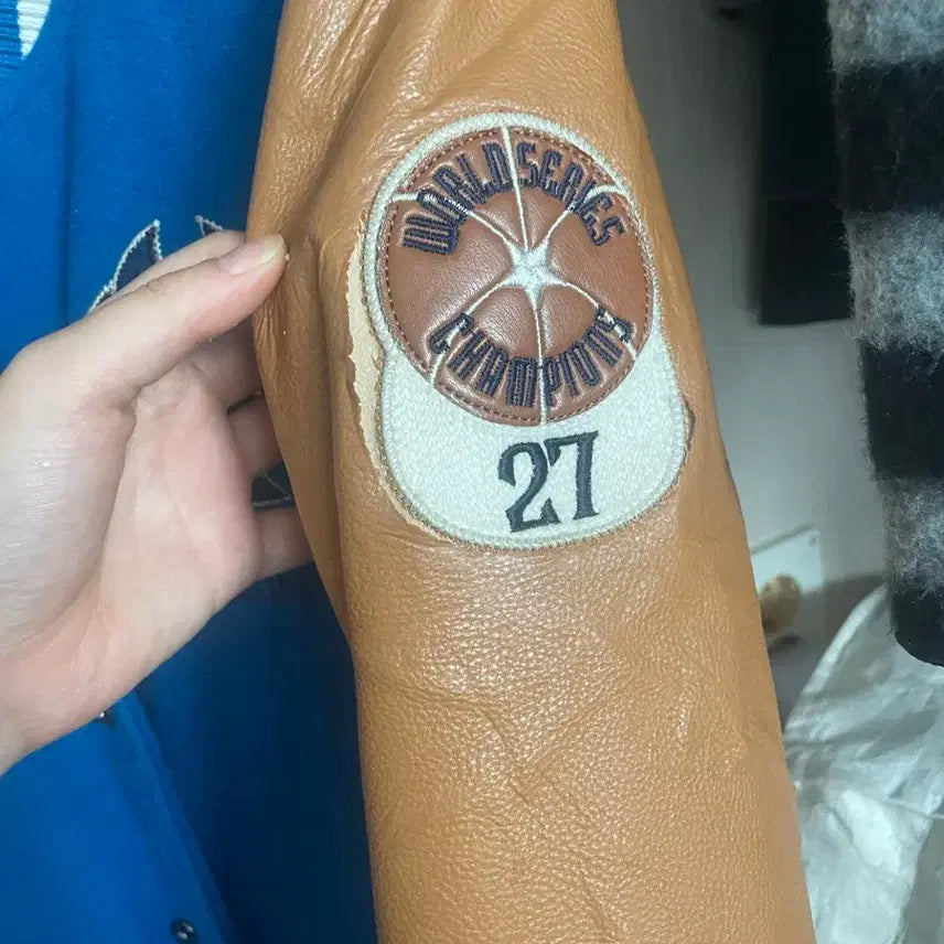 [BUNJANG] MLB New York Yankees Varsity Jacket / MLB 뉴욕 양키스 바시티 자켓