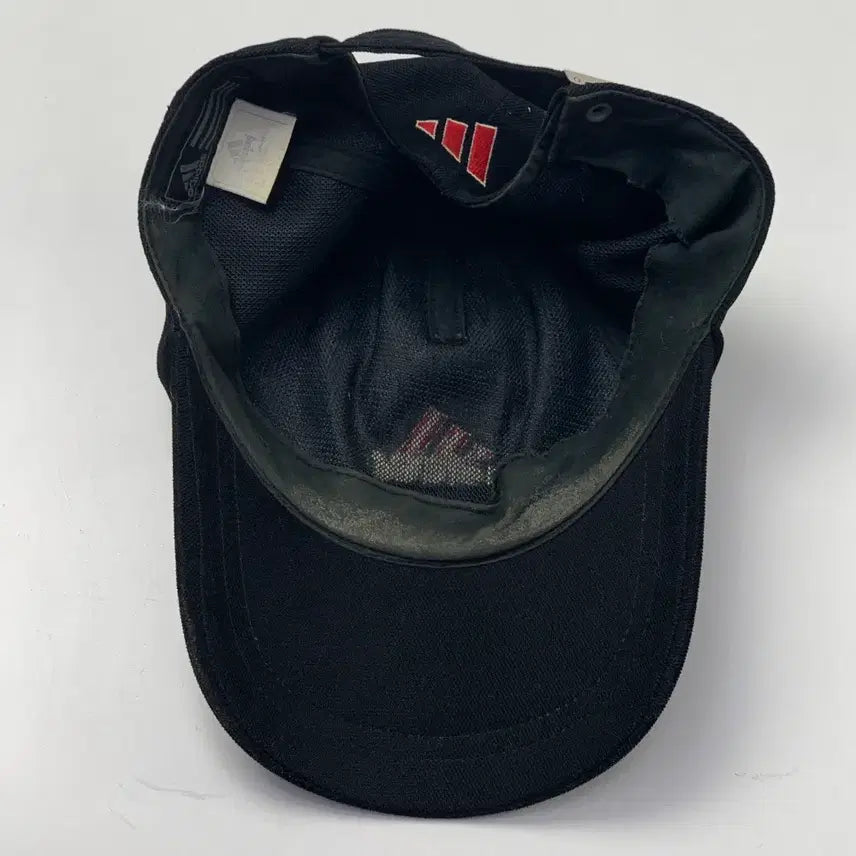 [BUNJANG] Adidas Embroidered Logo Vintage Ball Cap / [OS/정품] 10s 아디다스 자수로고 빈티지 볼캡