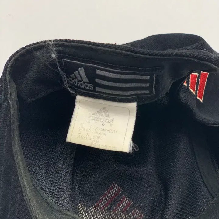 [BUNJANG] Adidas Embroidered Logo Vintage Ball Cap / [OS/정품] 10s 아디다스 자수로고 빈티지 볼캡