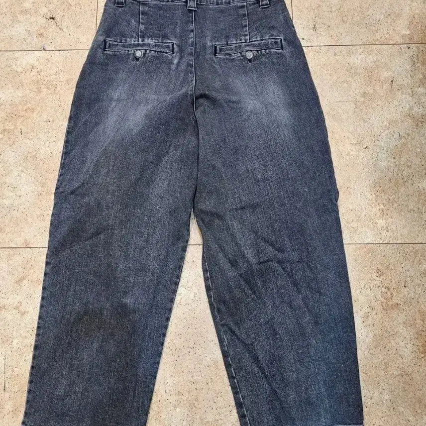 [BUNJANG] System Homme Black Denim Relaxed Fit Trousers / 시스템옴므 투턱(?) 흑청 데님