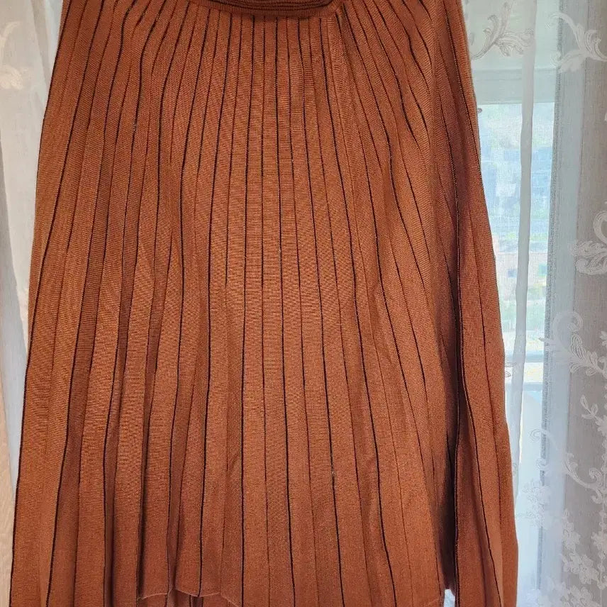 [BUNJANG] Knit Pleated Long Skirt - Brown / 주름 니트롱 스커트 브라운(새제품)
