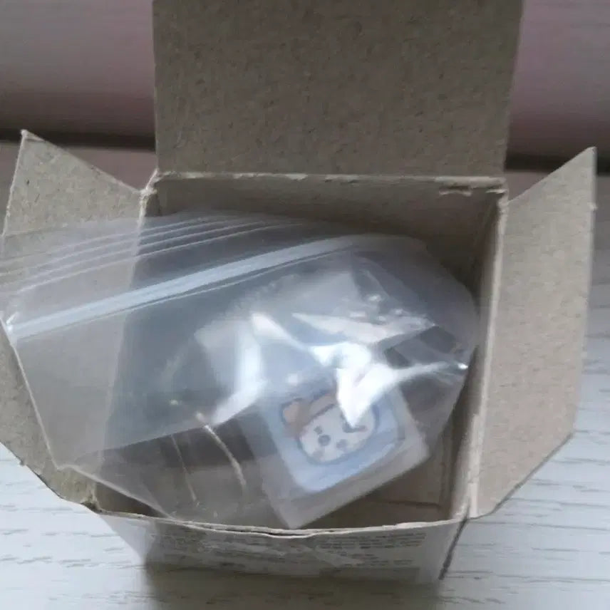 [BUNJANG] Chiikawa Keycap Kani Keyring / 미개봉  먼작귀 치이카와 키캡 카니 키링  양도