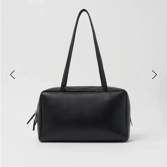 [SOLD OUT] 택O,미착용)Leeds frank leather bag