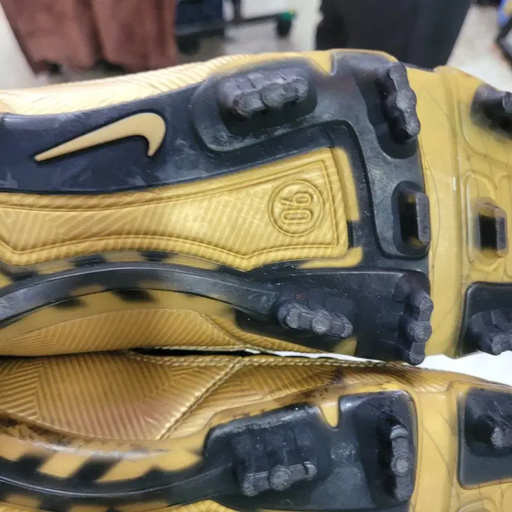 [BUNJANG] Nike Total 90 Laser II Soccer Cleats / Nike 나이키 토탈 90 Laser II