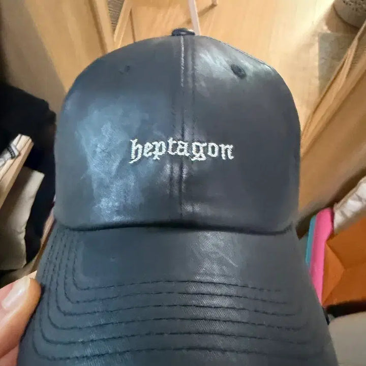 [BUNJANG] Timeslip Hexagon Leather Ball Cap / 타임슬립 헥타곤 가죽 볼캡