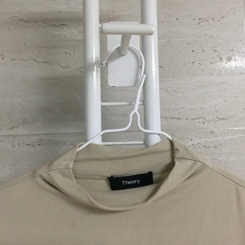[BUNJANG] Theory T-shirt / Theory 띠어리 반팔 티셔츠 M