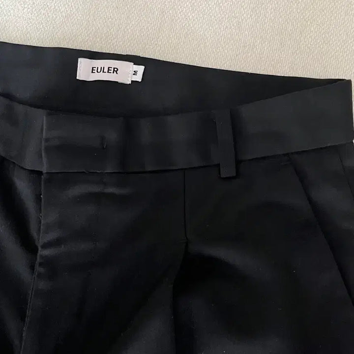 [BUNJANG] Yuler One-Tuck Slacks Black, M / [택포] 율러 원턱 슬랙스 블랙, M