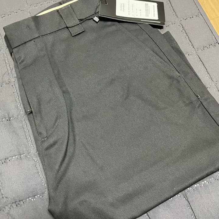 [BUNJANG] Musinsa Standard Heavyweight CP Wide Chino Shorts - Grey (Size 30) / 무신사 스탠다드 헤비웨이트 CP 와이드 치노 쇼츠 30