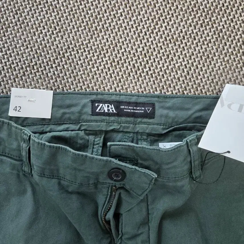 [SOLD OUT] 새상품) 슬림 치노팬츠 ZARA