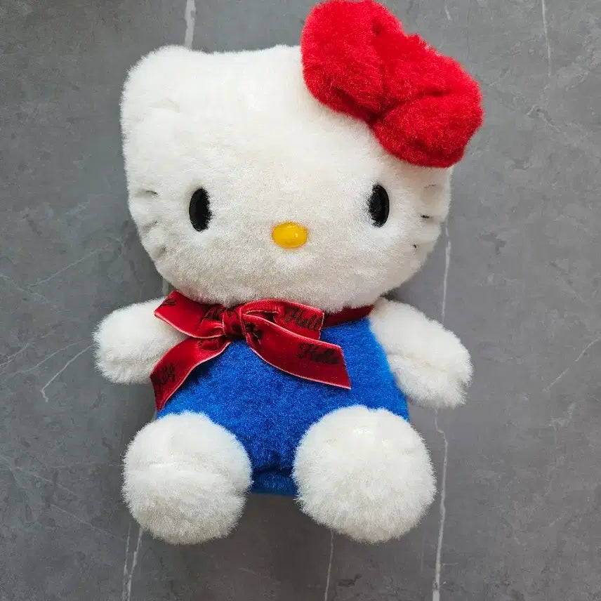 [BUNJANG] Newtro Kitty &amp; Pochacco Bundle Set / 뉴레트로 인형 일괄