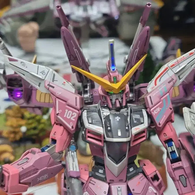 [BUNJANG] Gundam Destiny Asuka Custom LED Painted Complete Model / 건담 데스티니 아스카 커스텀 Led 도색 완성품