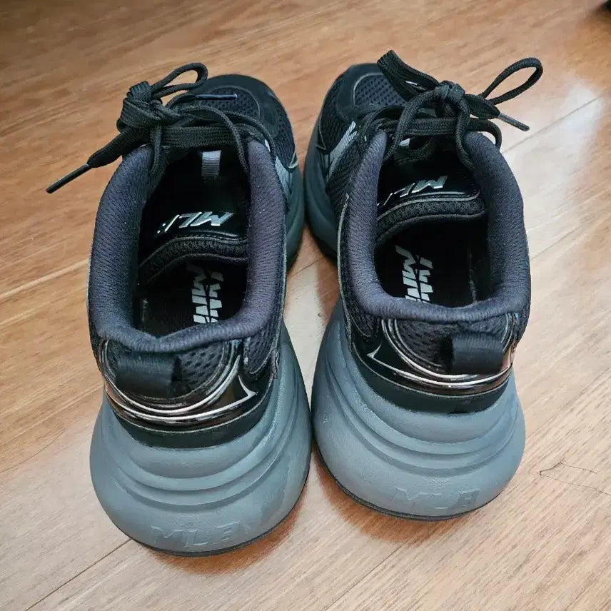 [BUNJANG] MLB Black XLG Sneakers / MLB 블랙 XLG 운동화