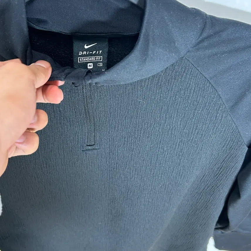 [SOLD OUT] 나이키 드라이핏 반팔 트레이닝 하프집업 반집업 M