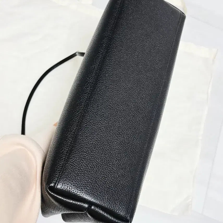 [BUNJANG] SIE Lindy Square Shoulder Bag / SIE 시에 린디 스퀘어 숄더백 블랙 판매