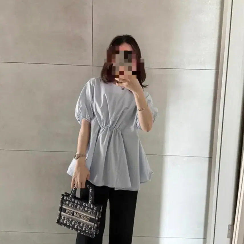 [BUNJANG] Sky Blue Polka Dot Puff Sleeve Loose Fit Blouse / 새제품)하늘색(스카이블루) 도트 퍼프소매 루즈핏 원피스st 블라우스 55