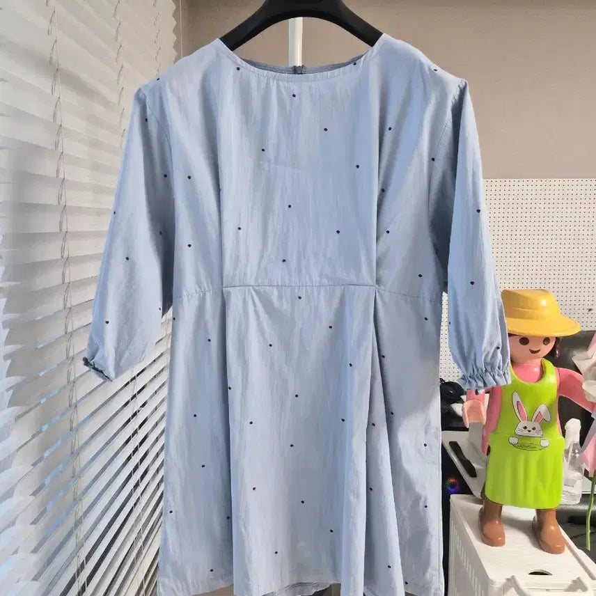 [BUNJANG] Sky Blue Polka Dot Puff Sleeve Loose Fit Blouse / 새제품)하늘색(스카이블루) 도트 퍼프소매 루즈핏 원피스st 블라우스 55