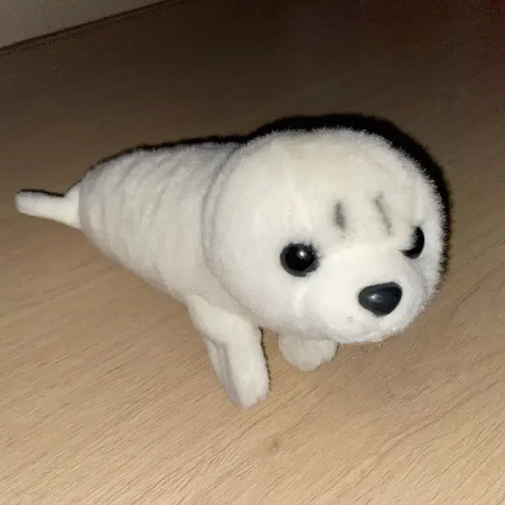 [BUNJANG] Vintage Seal Plush Doll / 고전 물범 인형