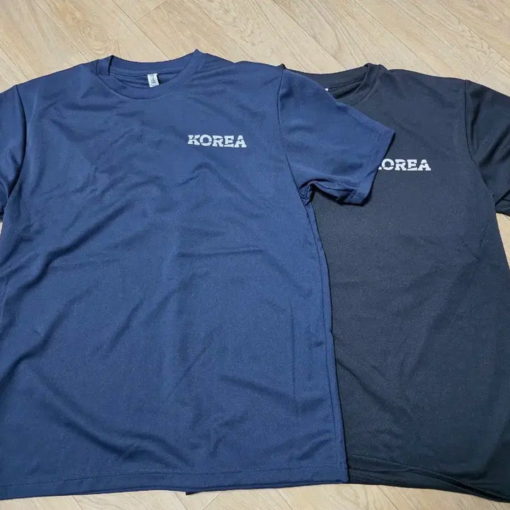 [BUNJANG] Rocca KOREA Black/Navy T-shirt / (새상품) 로카  KOREA 반팔티