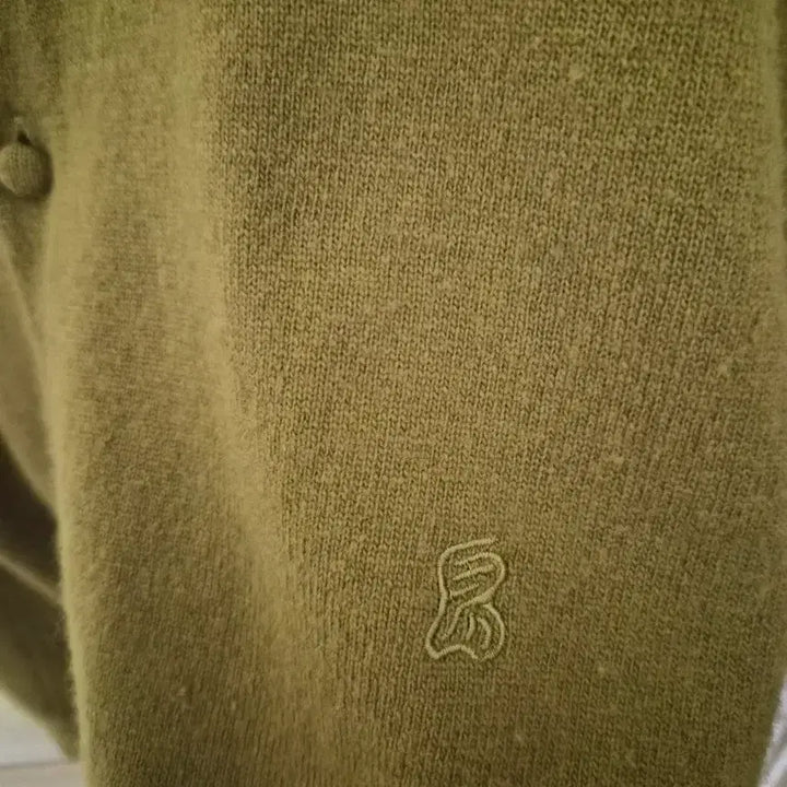 [BUNJANG] Enor Olive Green Cardigan (Size S) / Enor 여성 올리브 가디건 S 사이즈