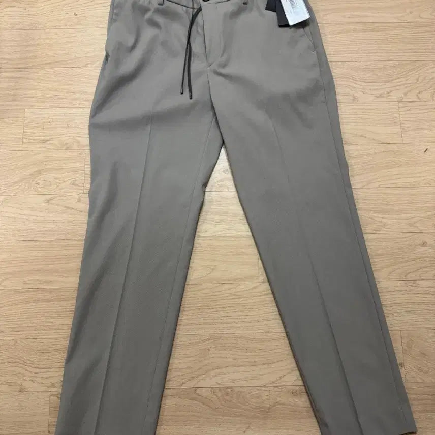 [BUNJANG] Jill Stuart New York Summer Textured Pants / 질스튜어트뉴욕 여름용 매트 텍스쳐 팬츠 86 32 정가 35만원