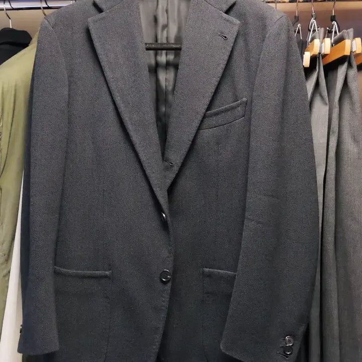 [BUNJANG] Casa De Sarto Robat Fabric Charcoal Grey Suit (Size 50) / 까사델사르토 로밧 코버트 원단 차콜그레이 수트(50 사이즈)