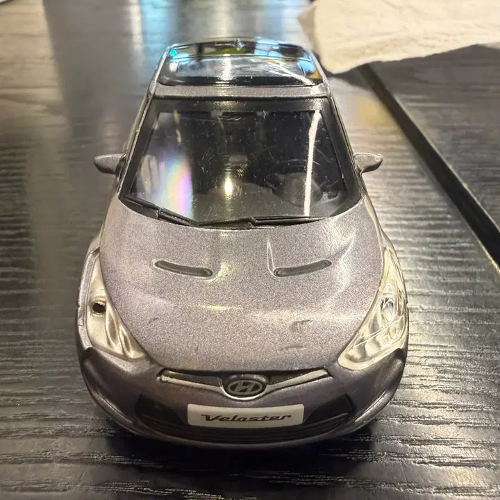 [BUNJANG] Hyundai Veloster 1:38 Scale Diecast Model Car / 1:38 벨로스터 미니카. 다이캐스트