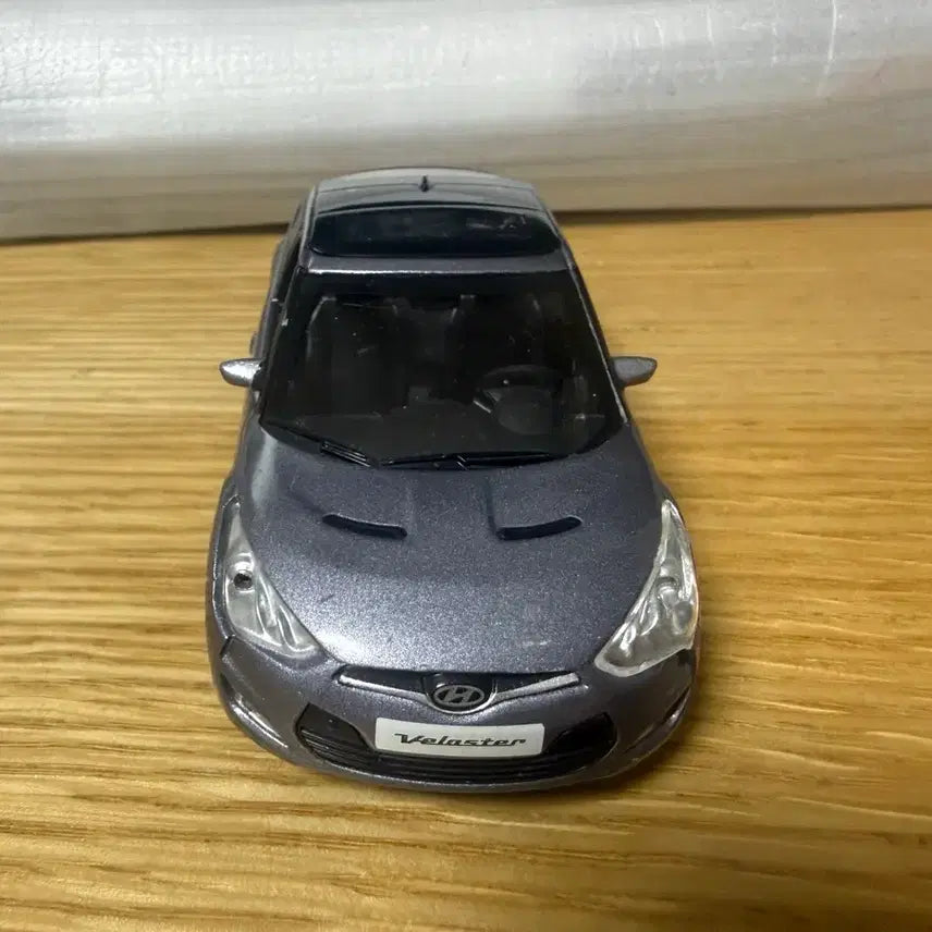 [BUNJANG] Hyundai Veloster 1:38 Scale Diecast Model Car / 1:38 벨로스터 미니카. 다이캐스트