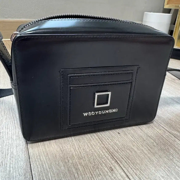[BUNJANG] Wooyoungmi Mini Square Bag / 우영미 미니스퀘어 백