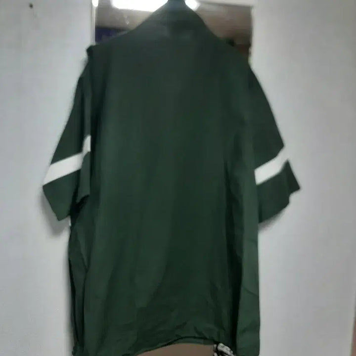 [BUNJANG] Assorted Jackets and T-shirts Bundle (Size 100) / 100사이즈 자켓  티셔츠 일괄