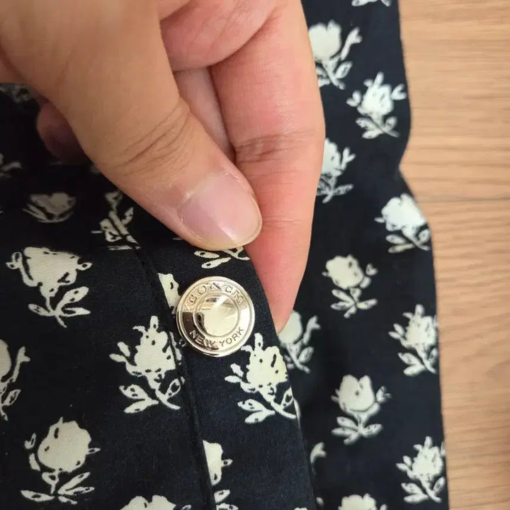 [BUNJANG] COACH Floral Pattern Blouson Jacket / 코치 (COACH) 플라워 무늬 블루종 재킷