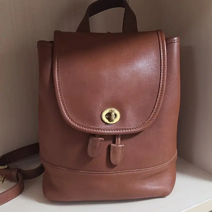 [BUNJANG] Old Coach 9960 Leather Daypack Backpack / 올드코치 데이팩 (daypack) 백팩 9960