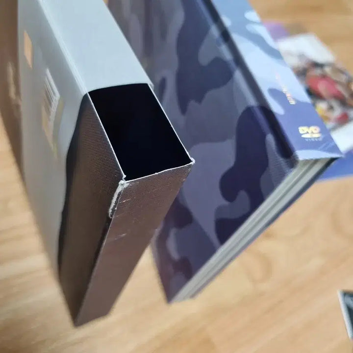 [BUNJANG] BTS Bangtan Boys NOW3 Photobook Bundle (with Love Yourself Hologram Photocard &amp; Spring Day Namjoon T-Money Card) / 방탄소년단 화보집 나우3(+럽셀 홀로그램포카+봄날 남준 티머니카드)