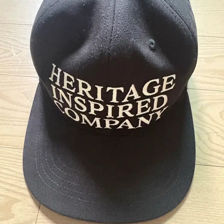 [BUNJANG] OGAF Heritage Free Size Black Cap / 오가프 헤리티지 모자 프리사이즈 블랙