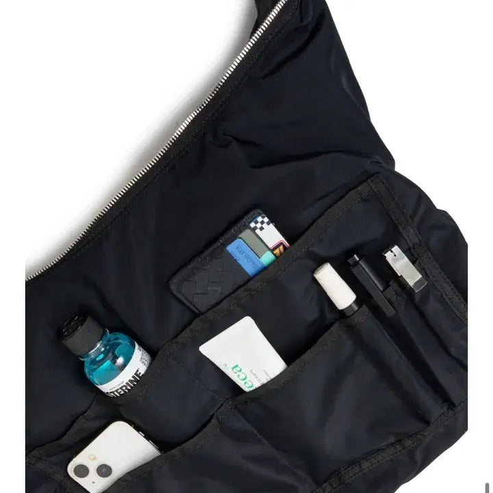 [BUNJANG] Yansisi Sisi Sling Bag - Vintage Black / 얀시시 시시 슬링백 레더-빈티지 블랙