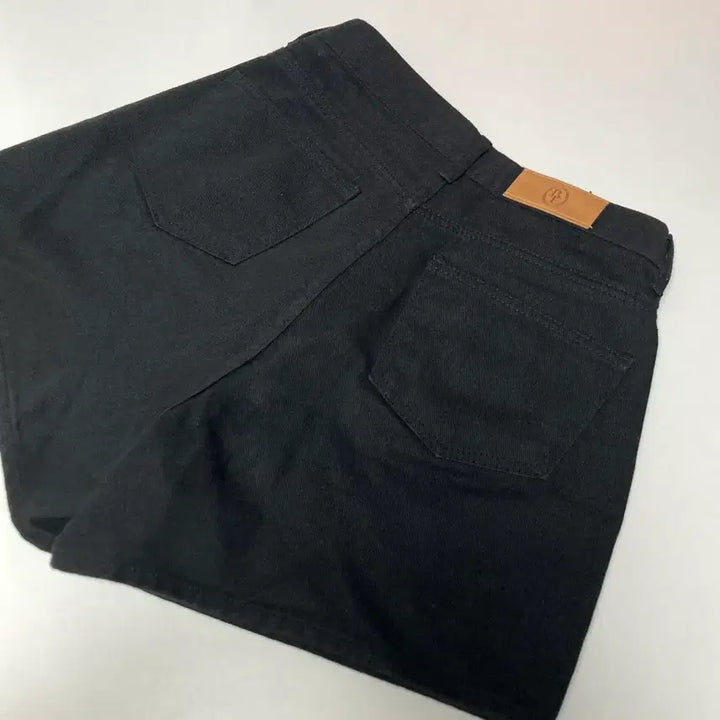 [BUNJANG] Benito A-Line Half Pants / 베니토 A라인 하프 팬츠 지그재그 에이블리 반바지