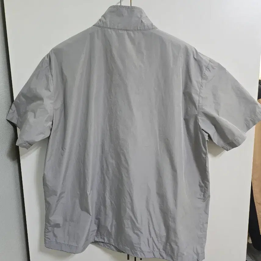 [BUNJANG] FCMM Short Sleeve Anorak &amp; Shorts Set-up / FCMM 그레이 반팔 아노락 + 반바지 셋업