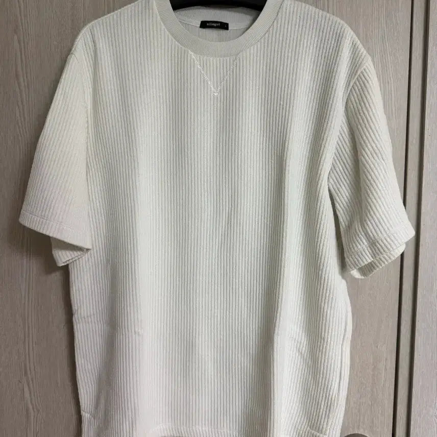 [BUNJANG] Allegri Short Sleeve T-Shirt L Size / 알레그리 반팔티셔츠 L사이즈