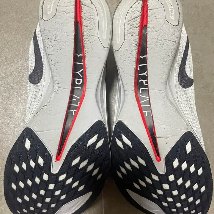 [BUNJANG] Nike Streakfly 2 Running Shoes / 나이키 스트릭플라이2 260