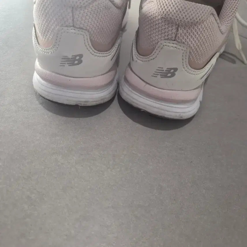[BUNJANG] New Balance Women&