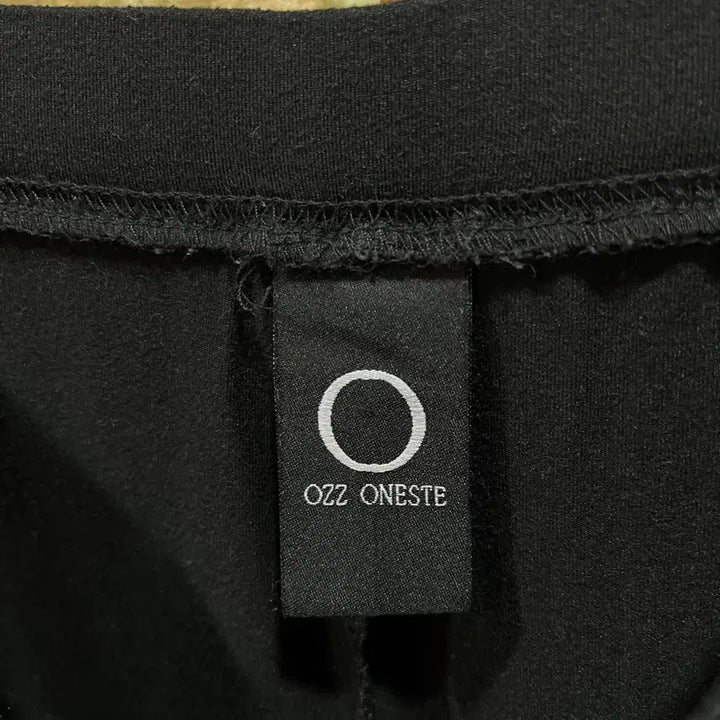 [BUNJANG] ozz on Honest Lace Shirring Pants Leggings / ozz on 오즈 오네스트 레이스 스패츠 셔링 팬츠 레깅스
