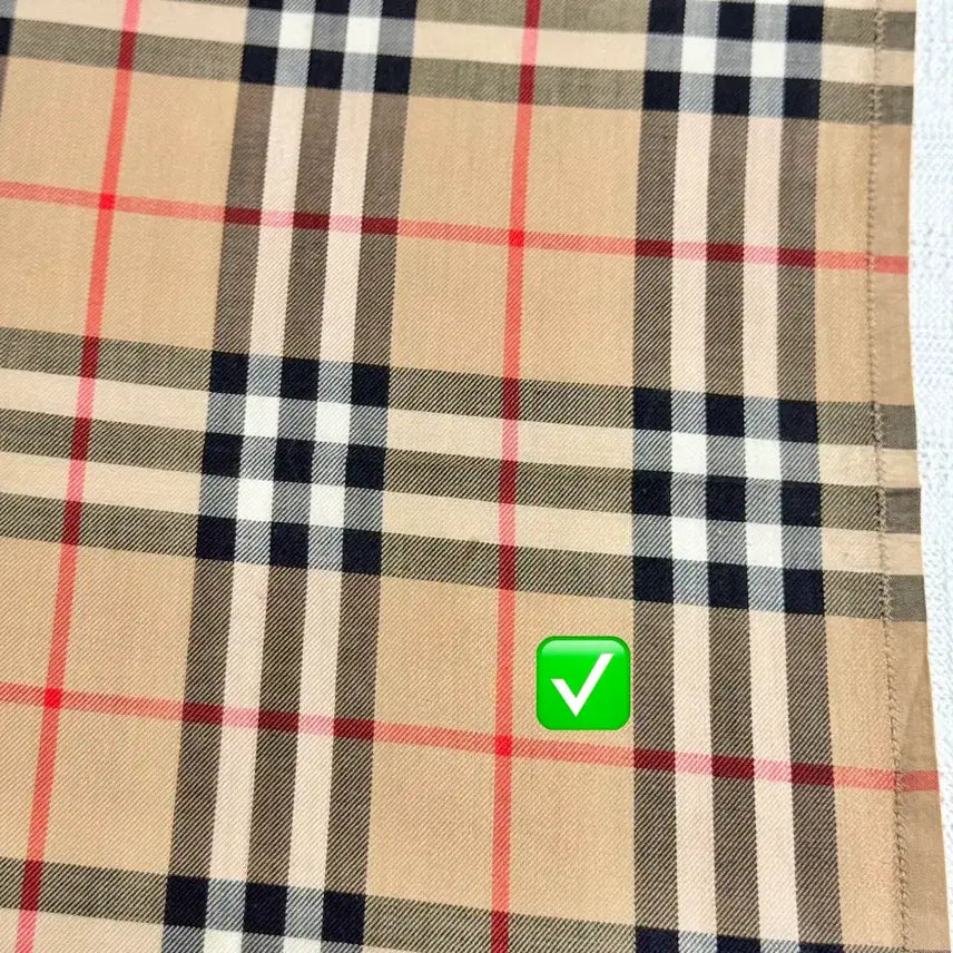 [BUNJANG] Burberry Nova Check Handkerchief / BURBERRY 버버리 기본 노바체크 손수건
